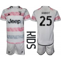 Camiseta Juventus Adrien Rabiot #25 Visitante Equipación para niños 2023-24 manga corta (+ pantalones cortos)